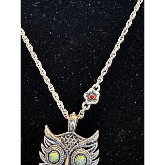 Lucky Brand Owl Pendant Necklace Silvertone Dangling Feathers 18-19.5 inch Chain - Picture 4 of 9
